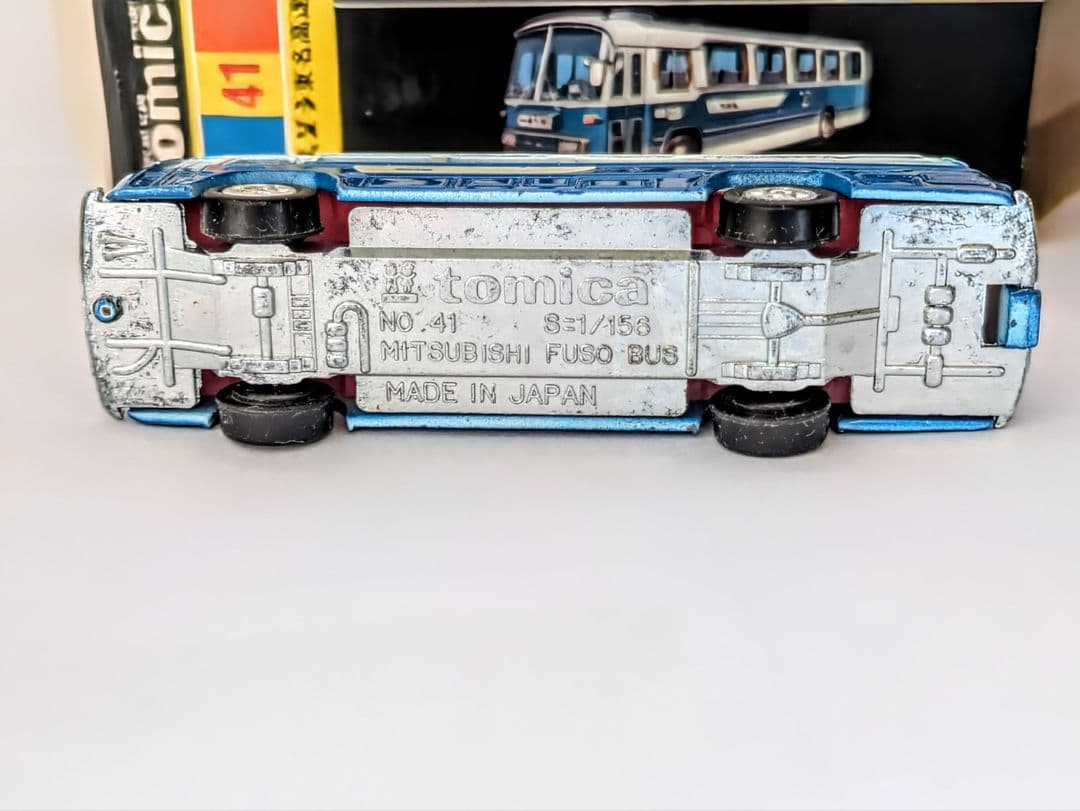 トミカ黒箱41 当時物 三菱ふそう東名高速バス