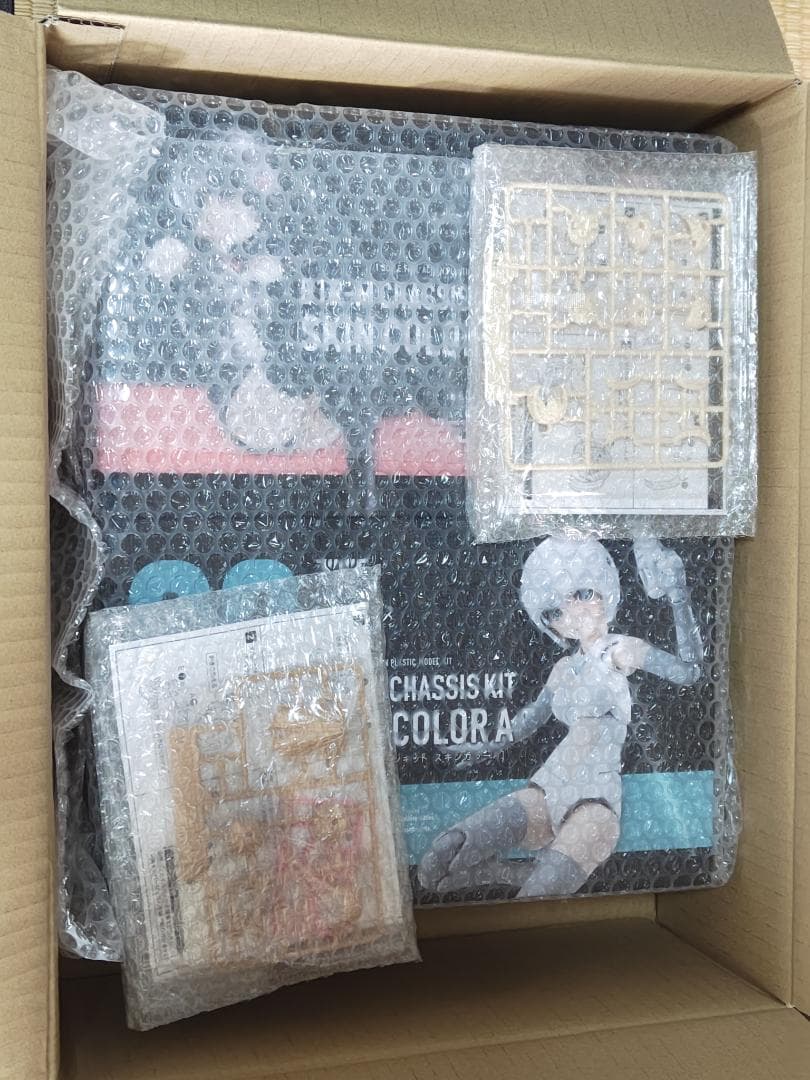 メガミデバイスB1R-M シャーシキット スキンカラーA ,B　特典付き