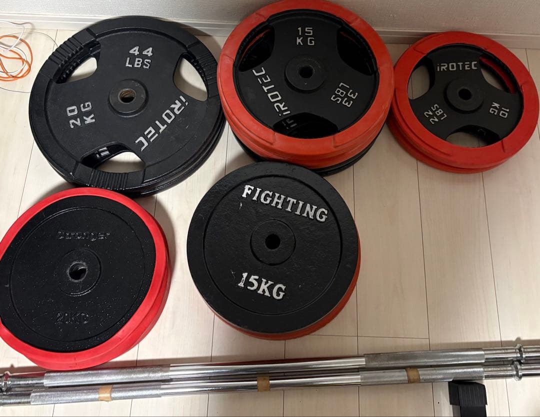 アイロテック　ファイティングロード プレート、バーベル、可変式ダンベル
