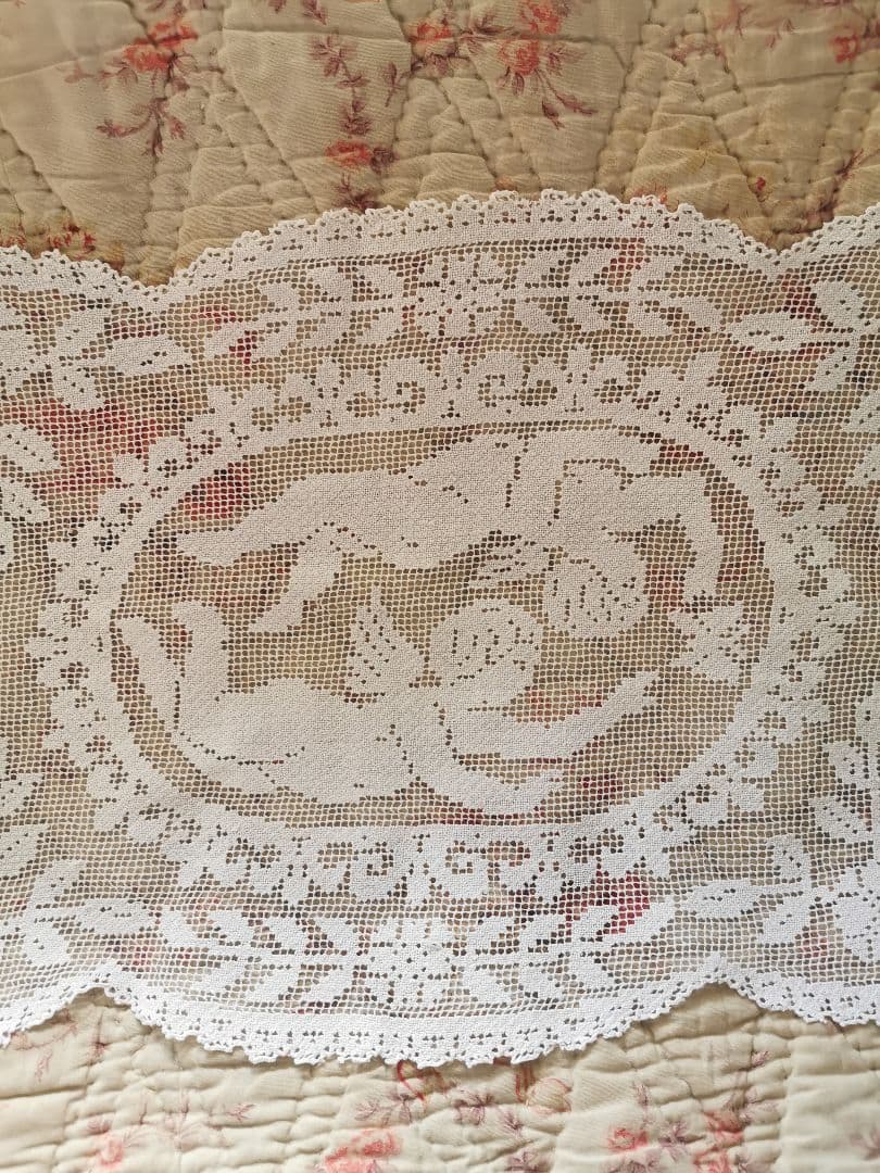 アンティークフランス リネンフィレレース 天使と鳥と蝶 テーブルクロスランナー