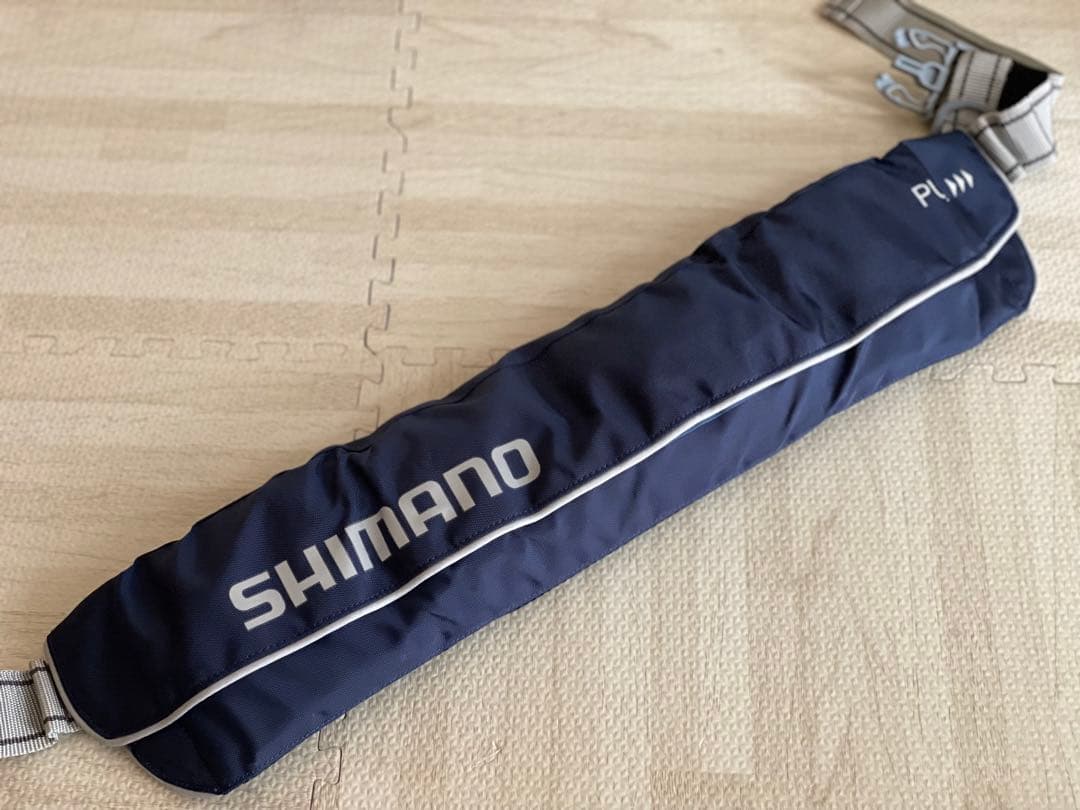 SHIMANO シマノ ライフジャケット ラフトエアジャケット　ネイビー
