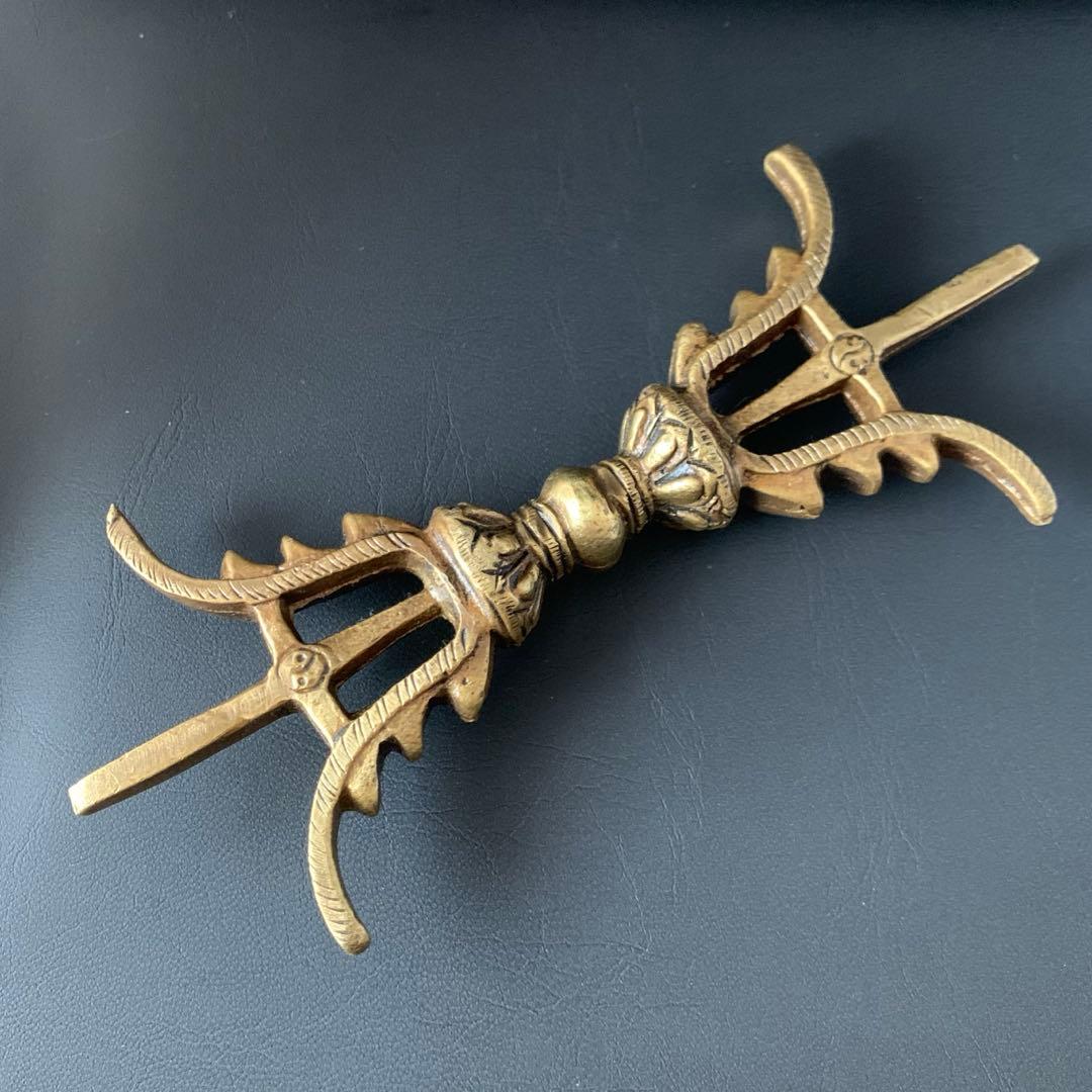 希少造形　金剛杵　三鈷杵　法具　密教　ビンテージ　バジュラ　仏教美術