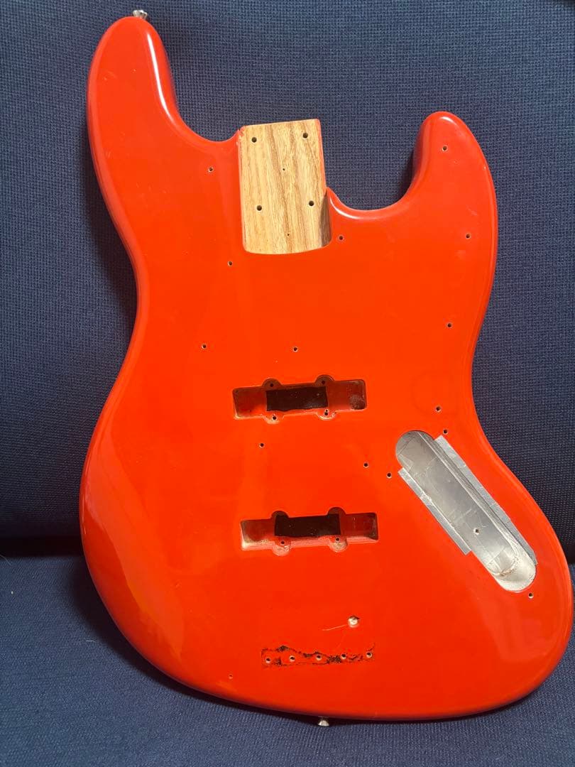 Edward エレキベース　ジャズベースボディ 赤　オレンジ