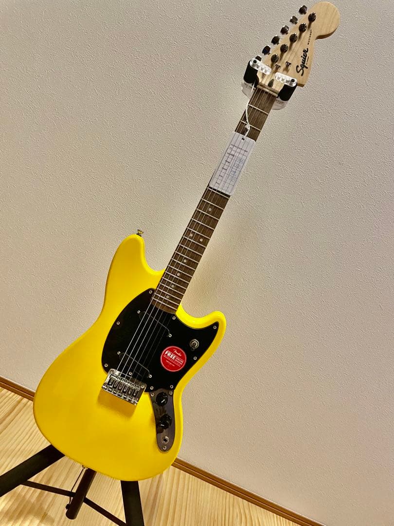 Squier ムスタング　ギター　美品　限定カラー