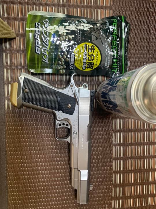 ガスガンフルセット　値下げ交渉承ります