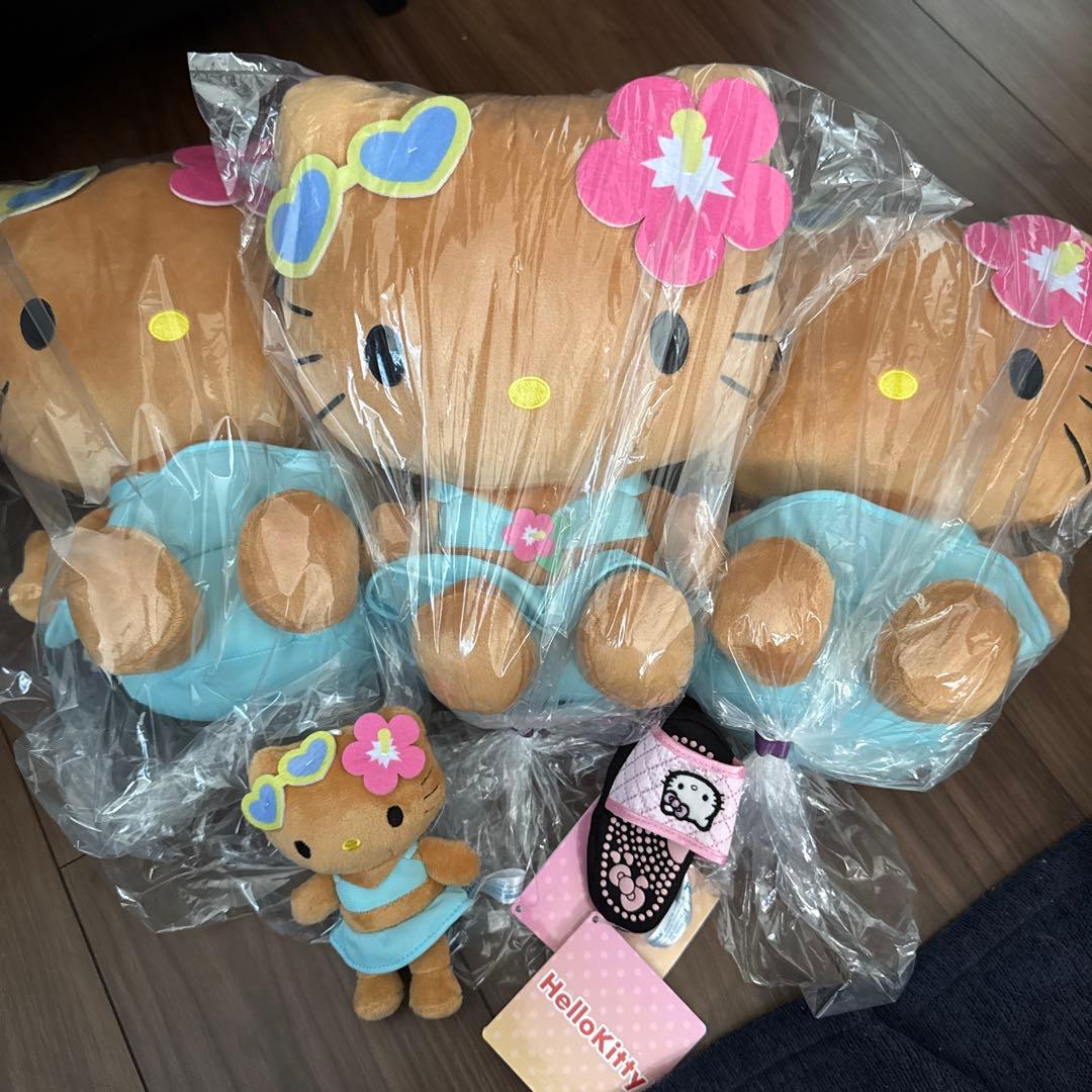 日焼けギャルキティぬいぐるみ