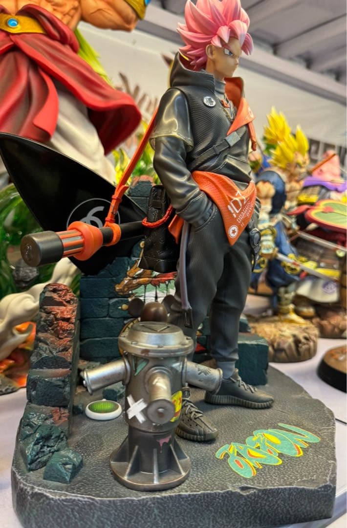 【ドラゴンボール】悟空ゴクウブラック×スーパーサイヤ人 ガレージキットフィギュア