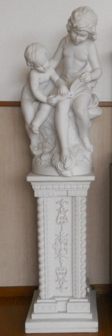 置物 大理石風 彫刻 アンティーク ヴィンテージ 美術品 です。