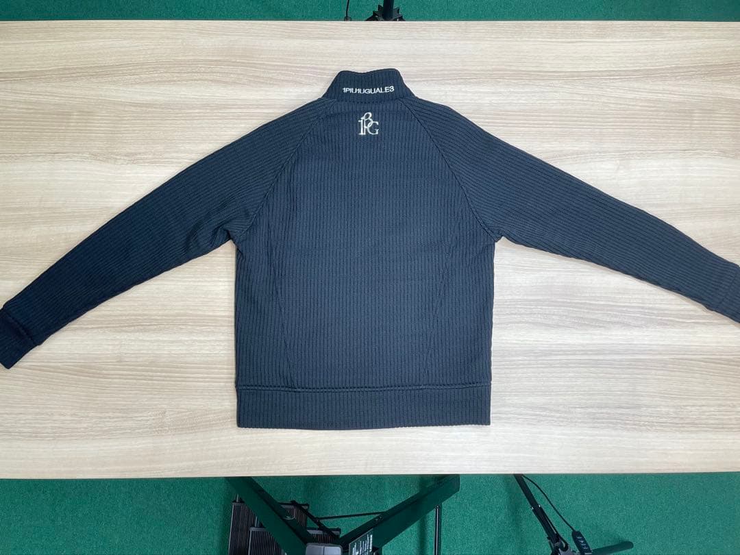 ウノピゥウウノウグァーレトレ　WAFFLE STAND TRACK 上下　S