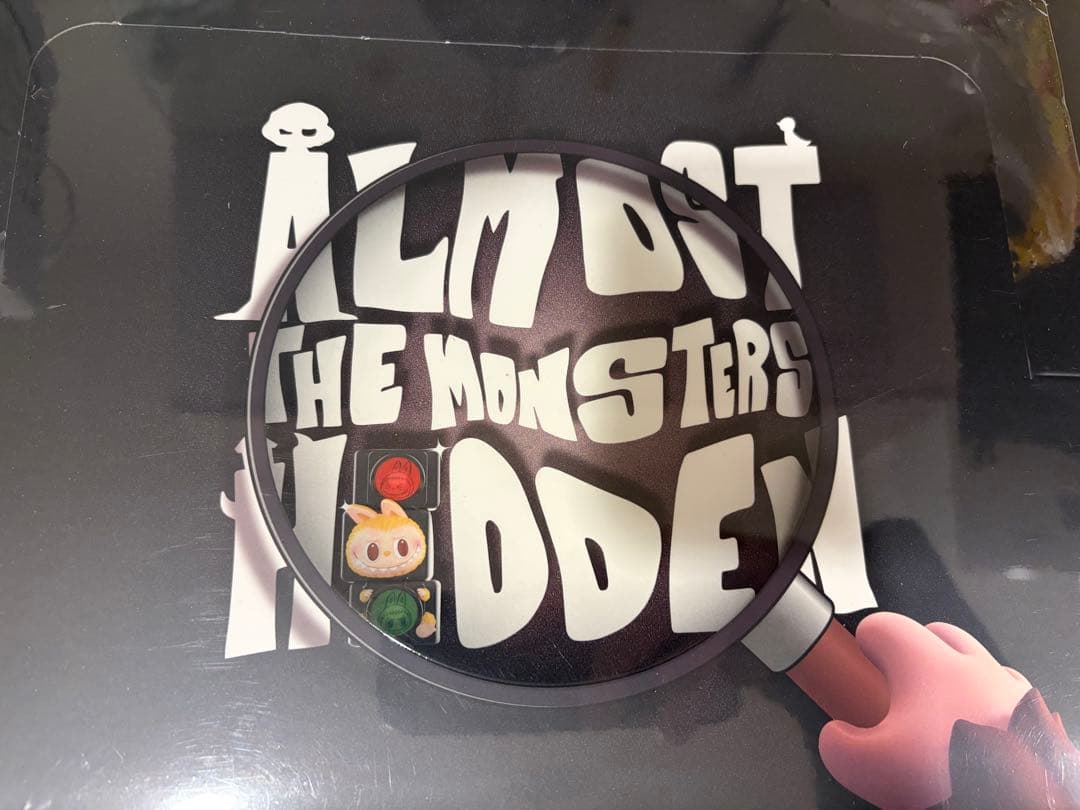 POP MART THE MONSTERS( ラブブ)ALMOST HIDDEN