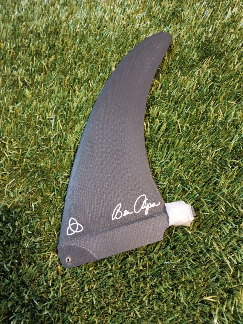 NVSフィン　シングルフィン　Ben Aipa　 ベンアイパ　サーフボードフィン