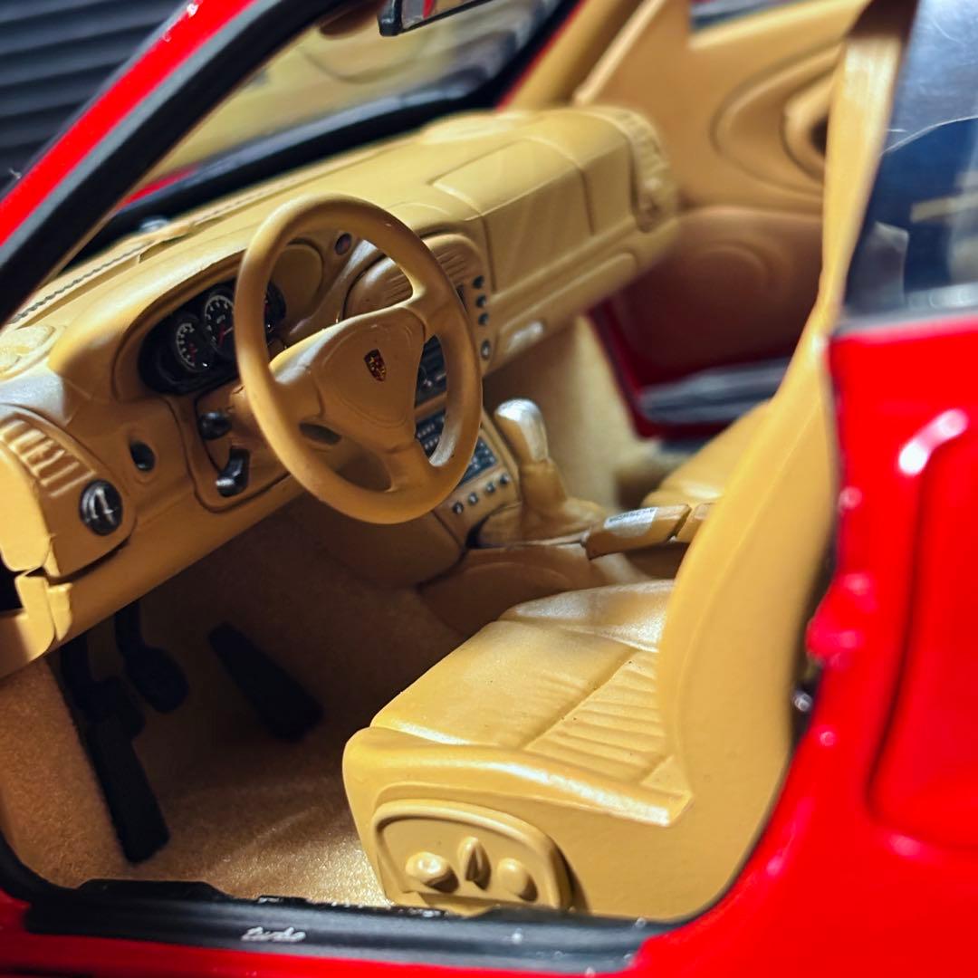 エンブレム加工品 1/18 AUTOart ポルシェ 911 (996) ターボ