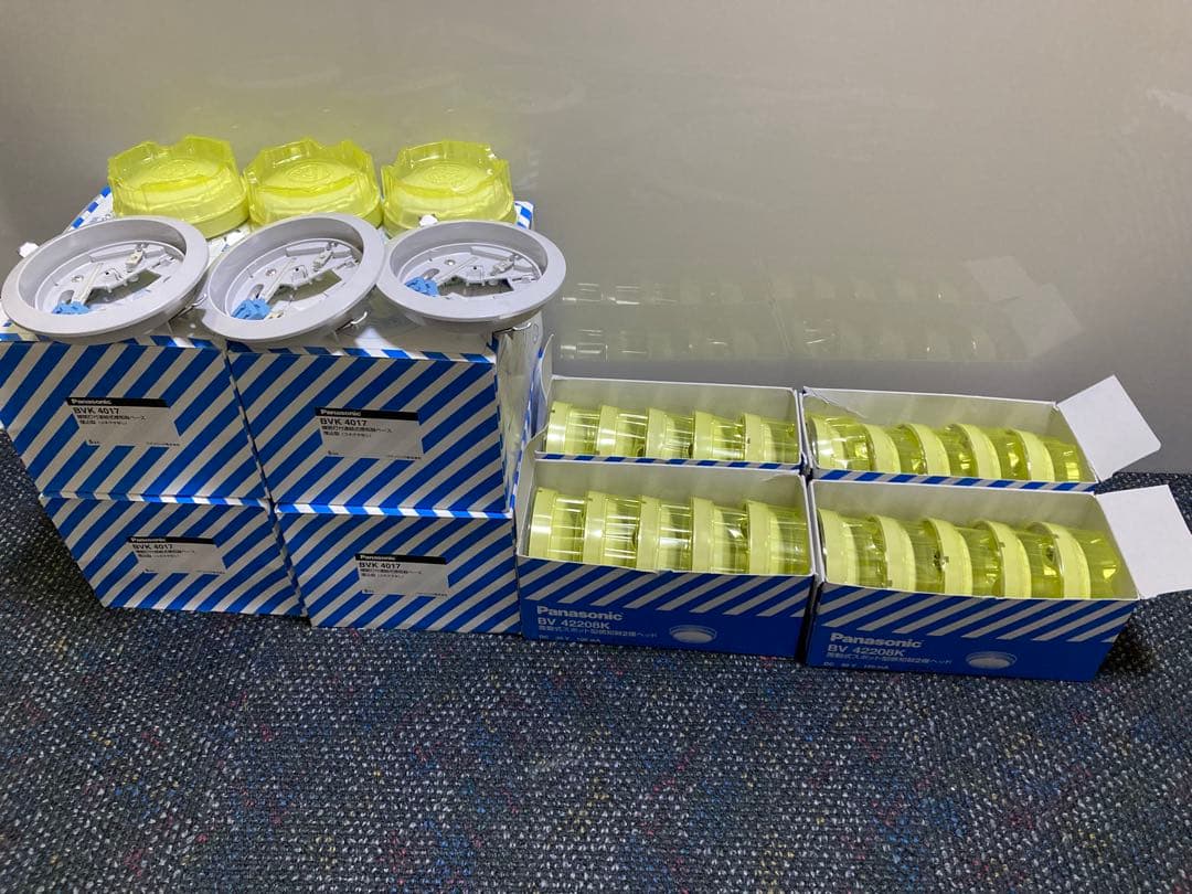 パナソニック　差動式スポット型感知器2種　埋め込みが型ベース付き　23個セット