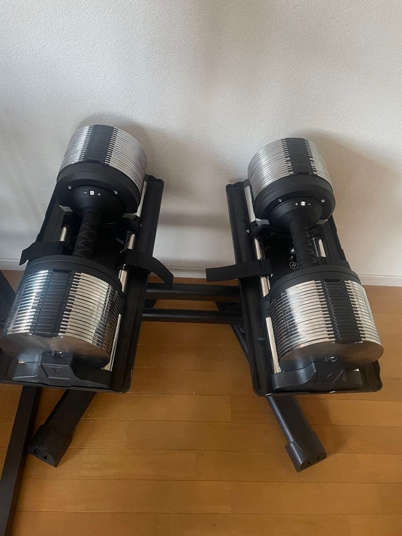 【超美品】 ライシン 可変式ダンベル 40kg 2個セット スタンド付き