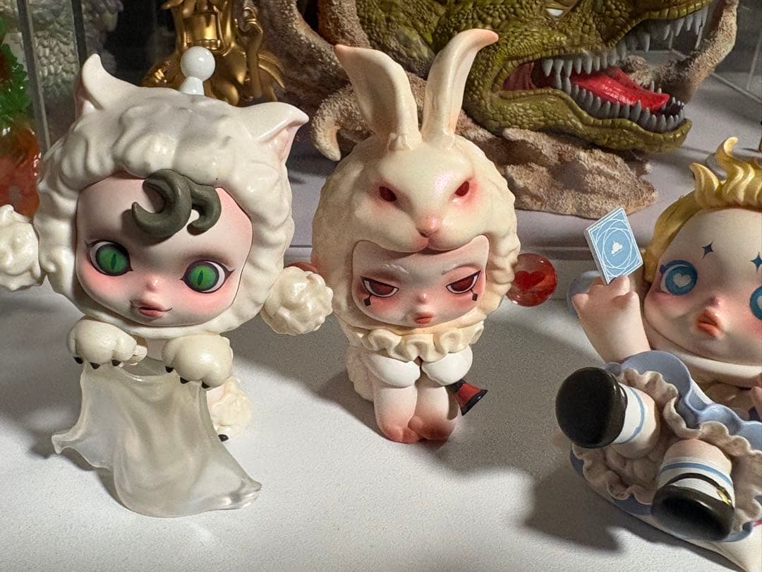 pop mart アリスシリーズ　人気な四体セット