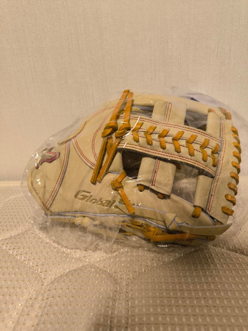 【新品未使用、日本製、軽量】ミズノ 硬式用グローバルエリートJAPAN ジャパン