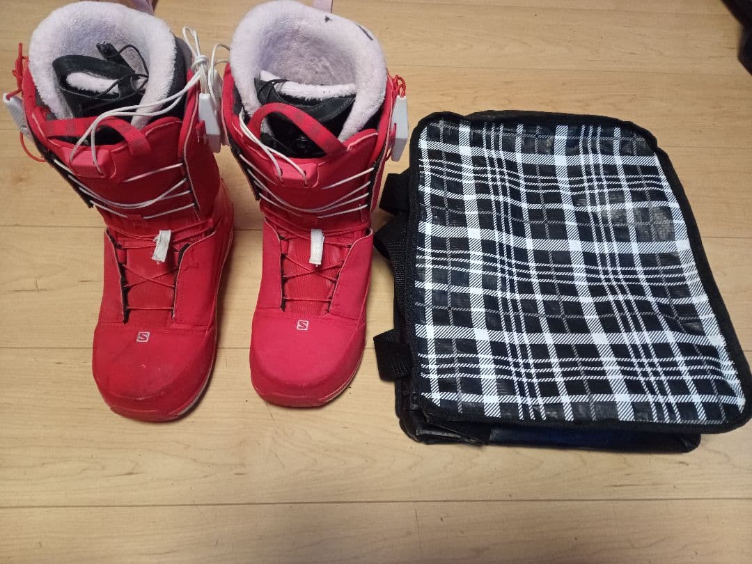スノーボード　ブーツ　レディース　23.5cm　オマケの収納袋付きです