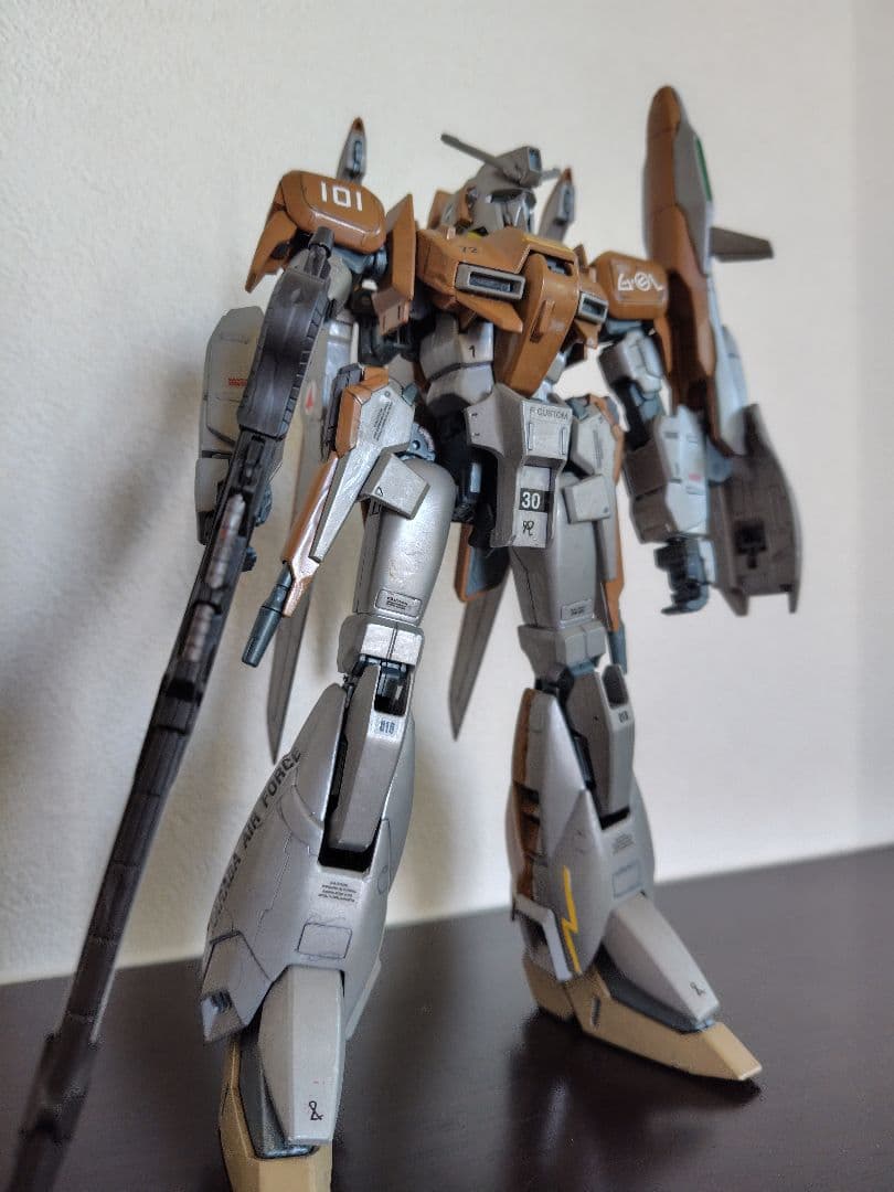 完全塗装版　完成品 MG 1/100 ゼータプラス テスト機カラータイプ