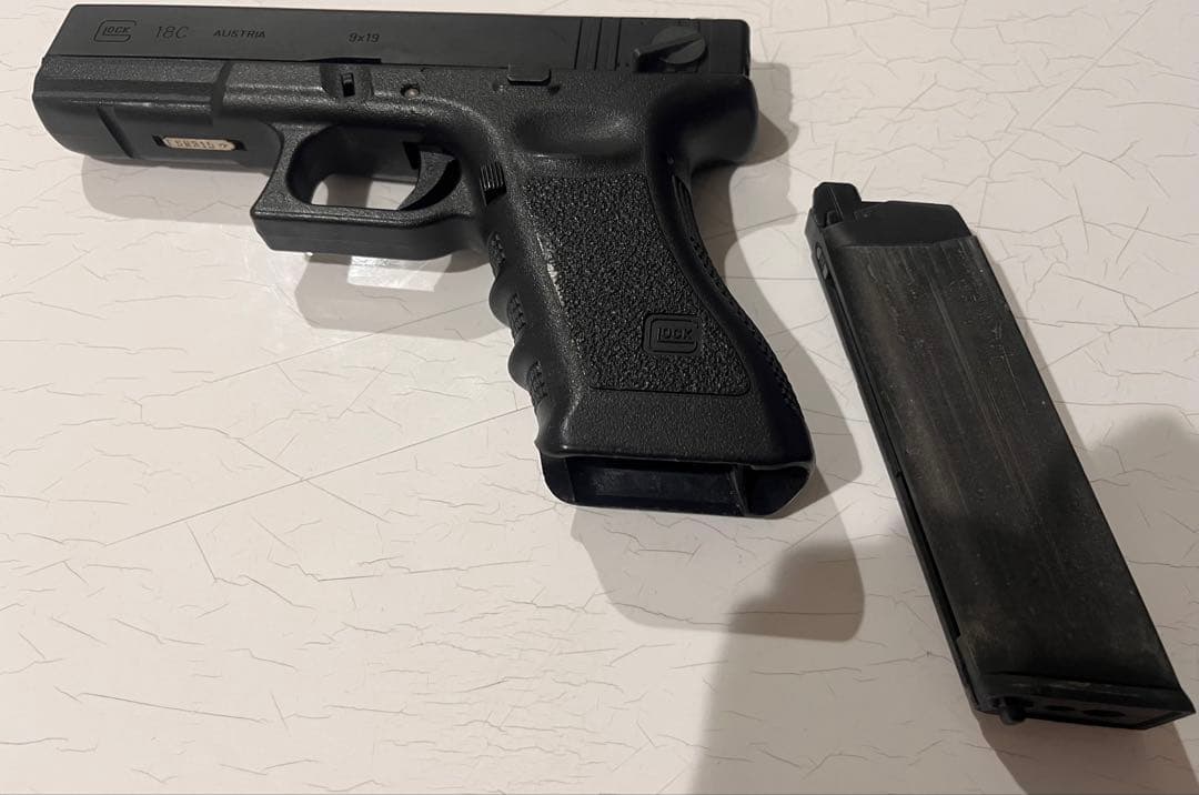 東京マルイ　ガスブローバックグロック18c