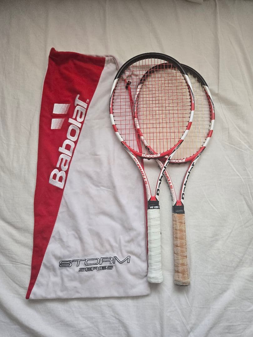Babolat ピュアストームリミテッド 2本セット ケース付き