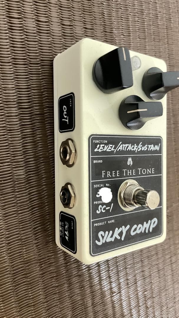 ギター FREE THE TONE SILKY COMP
