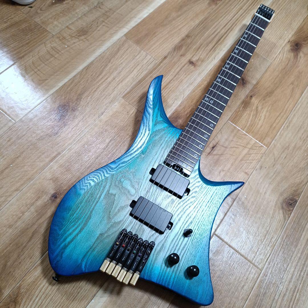 超美品　ヘッドレス　ギター　ブルー　エレキギター　ヘッドレスエレキギター