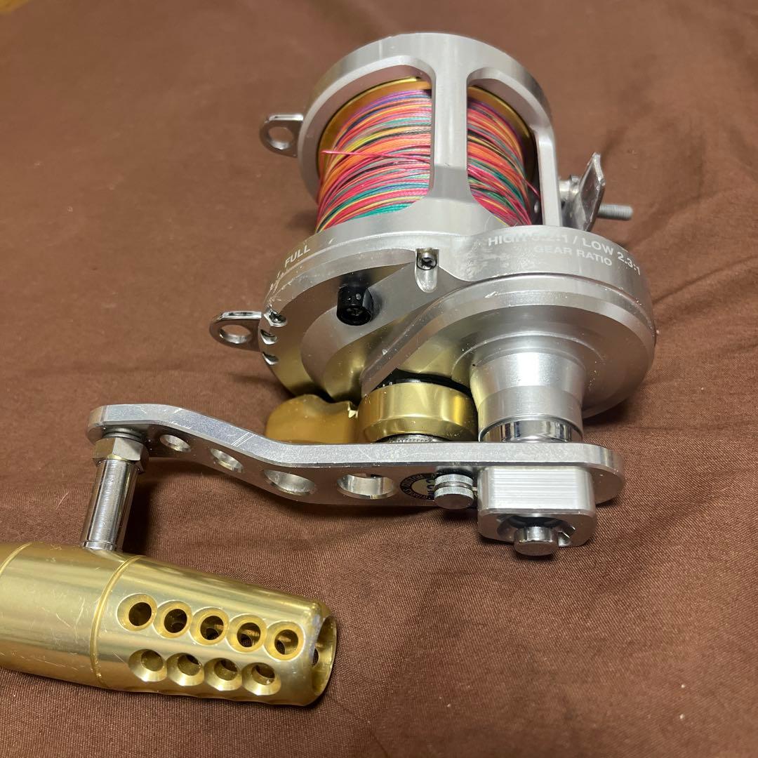 シマノ　タリカ25 II パワーハンドル　中古品