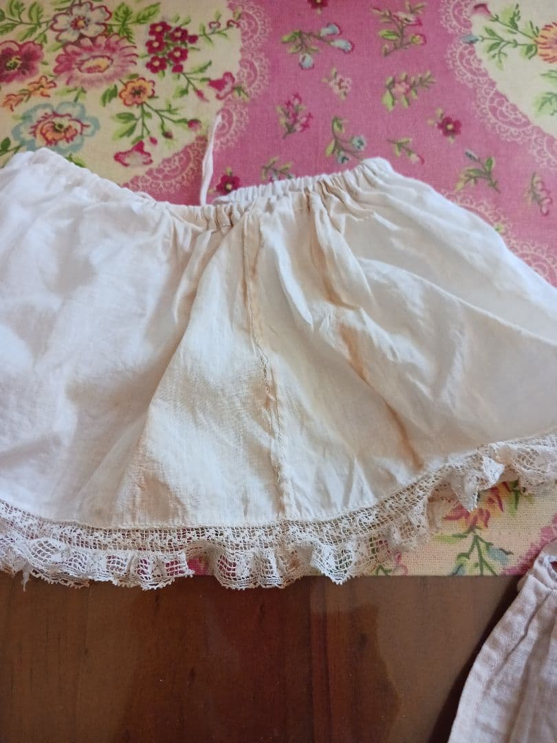 アンティークビスクドール ヘインリッチ(ドイツ) 保証書(星ビル)ポスター 付き