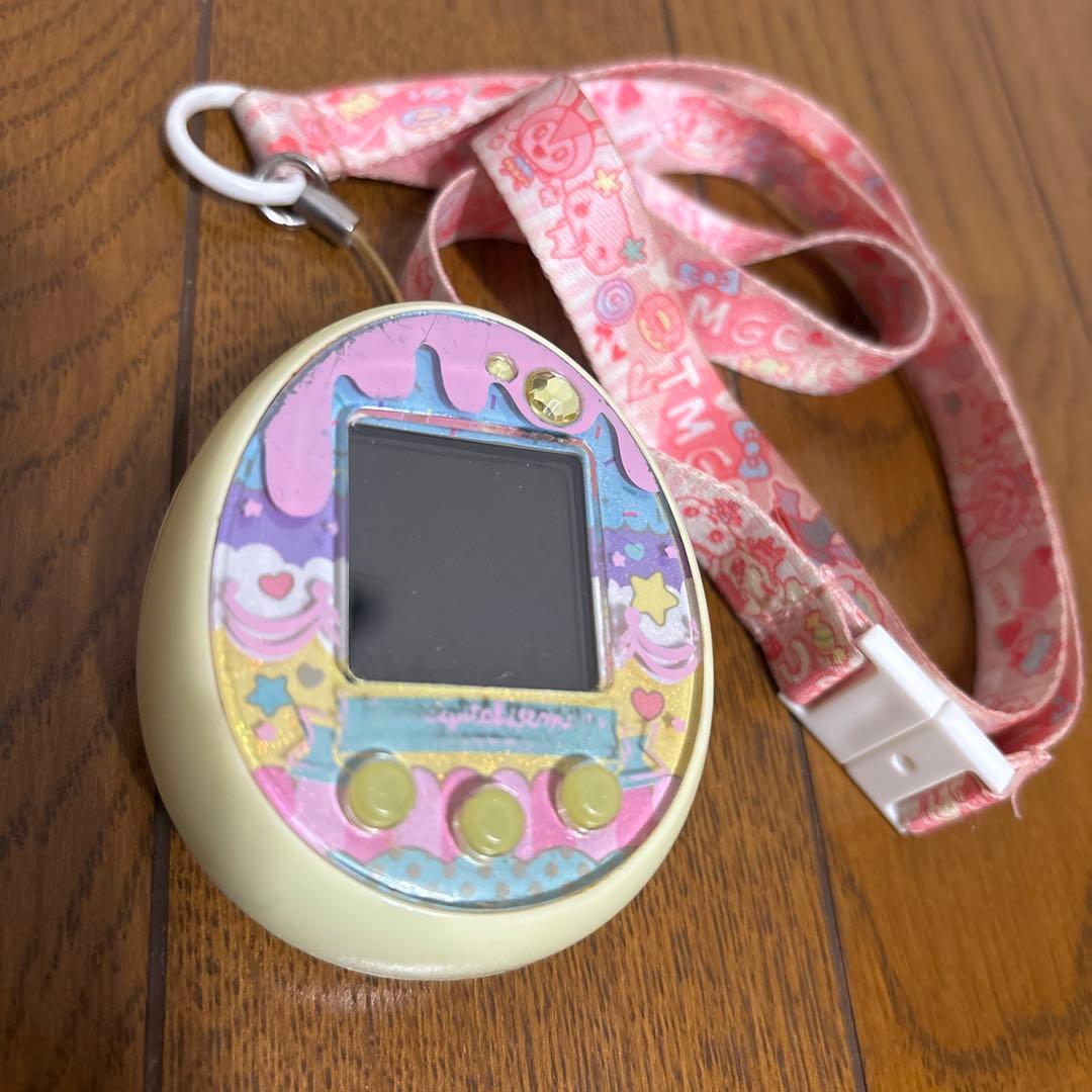 たまごっち みーつ　スイーツverイエロー