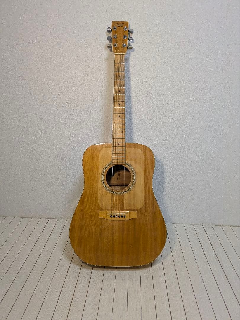 【送料込み】YAMAKI W300 アコースティック ギター