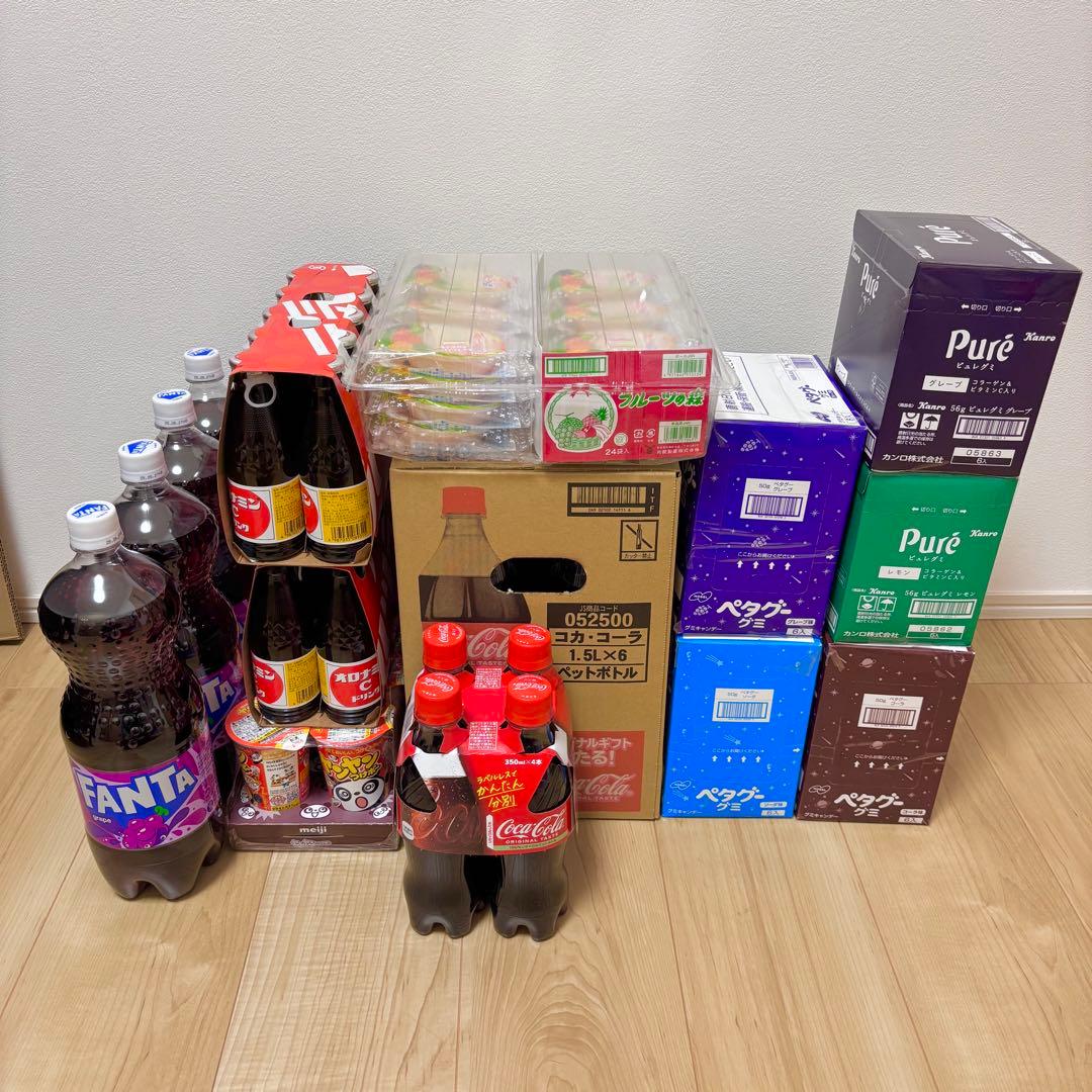 【ルシア(家族と共用中)】お菓子　まとめ売り　詰め合わせ