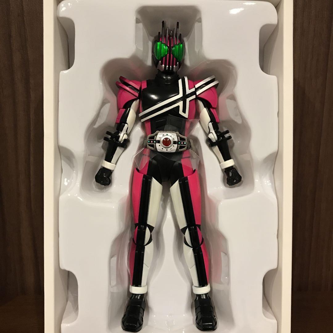S.H.Figuarts真骨彫仮面ライダーディケイド&ネオ　2種セット