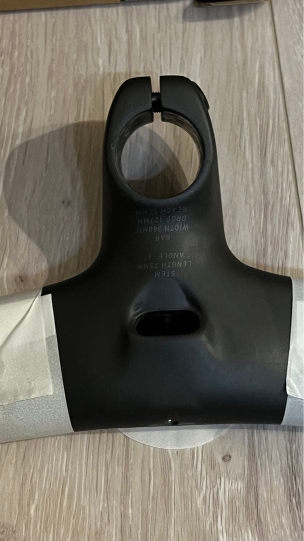 ［新品］roval ハンドル 幅380mm ステム長75mm