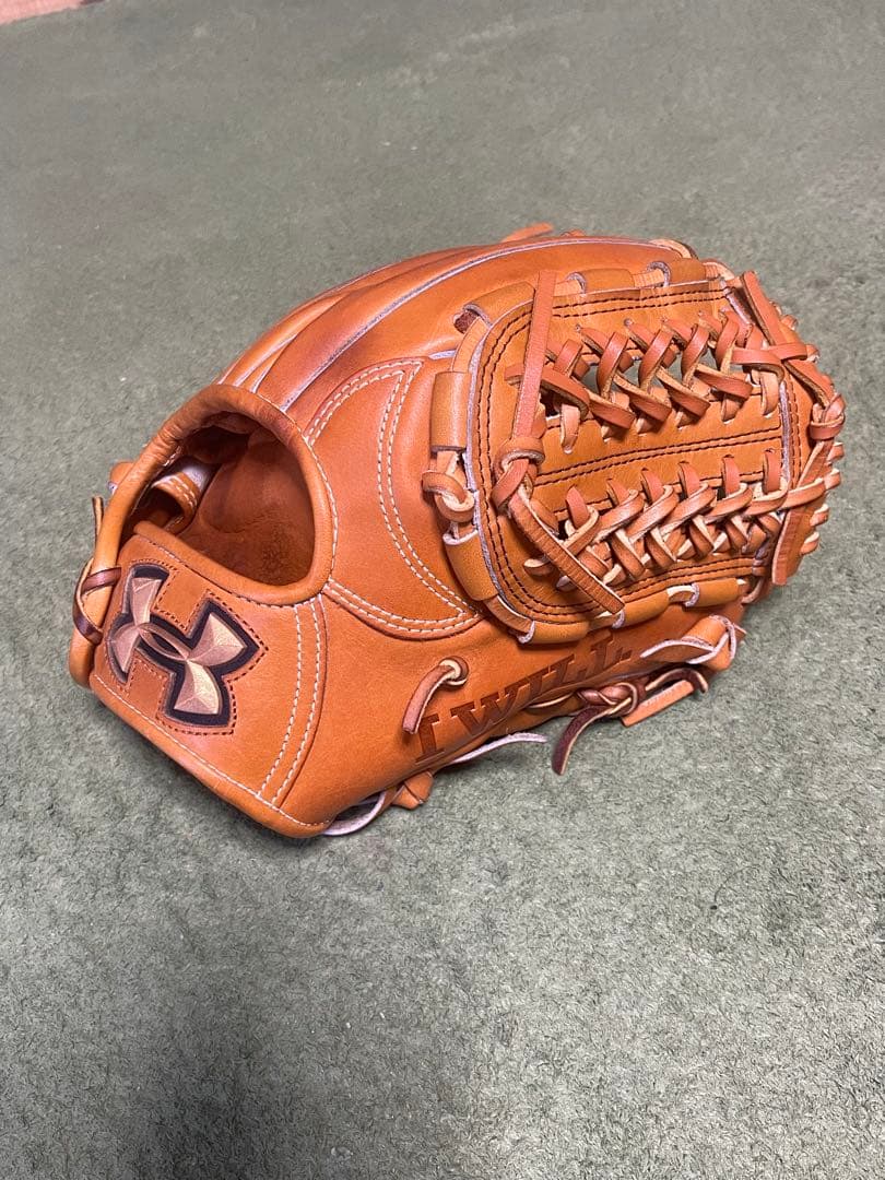 アンダーアーマー　野球　グローブ　硬式　内野