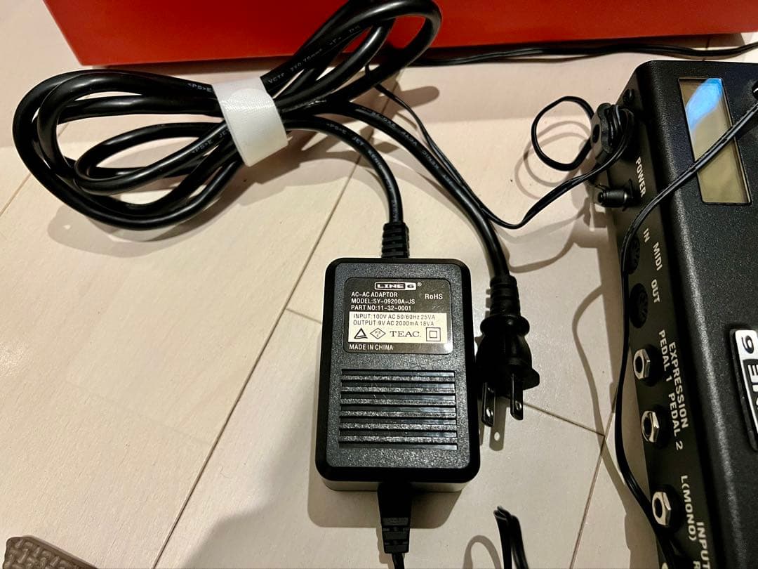 Line 6 M9 Stompbox 純正ACアダプター付属