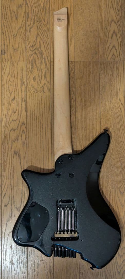 島村楽器 LaidBack LEG-HL ヘッドレスギター