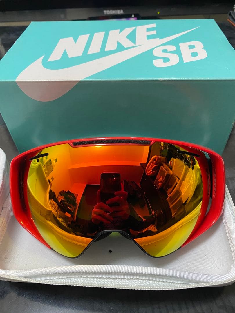 【新品未使用】NIKE スノーボードゴーグル