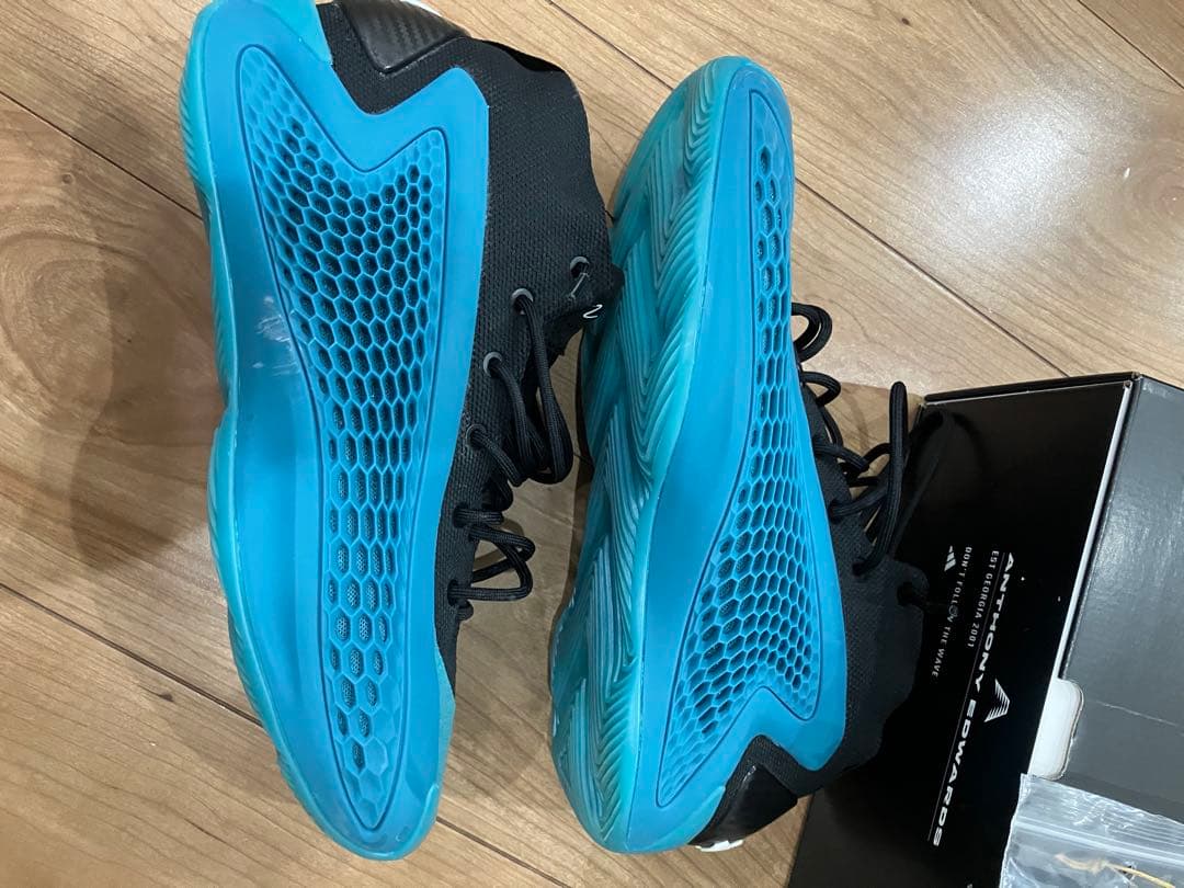 アディダス　AE1