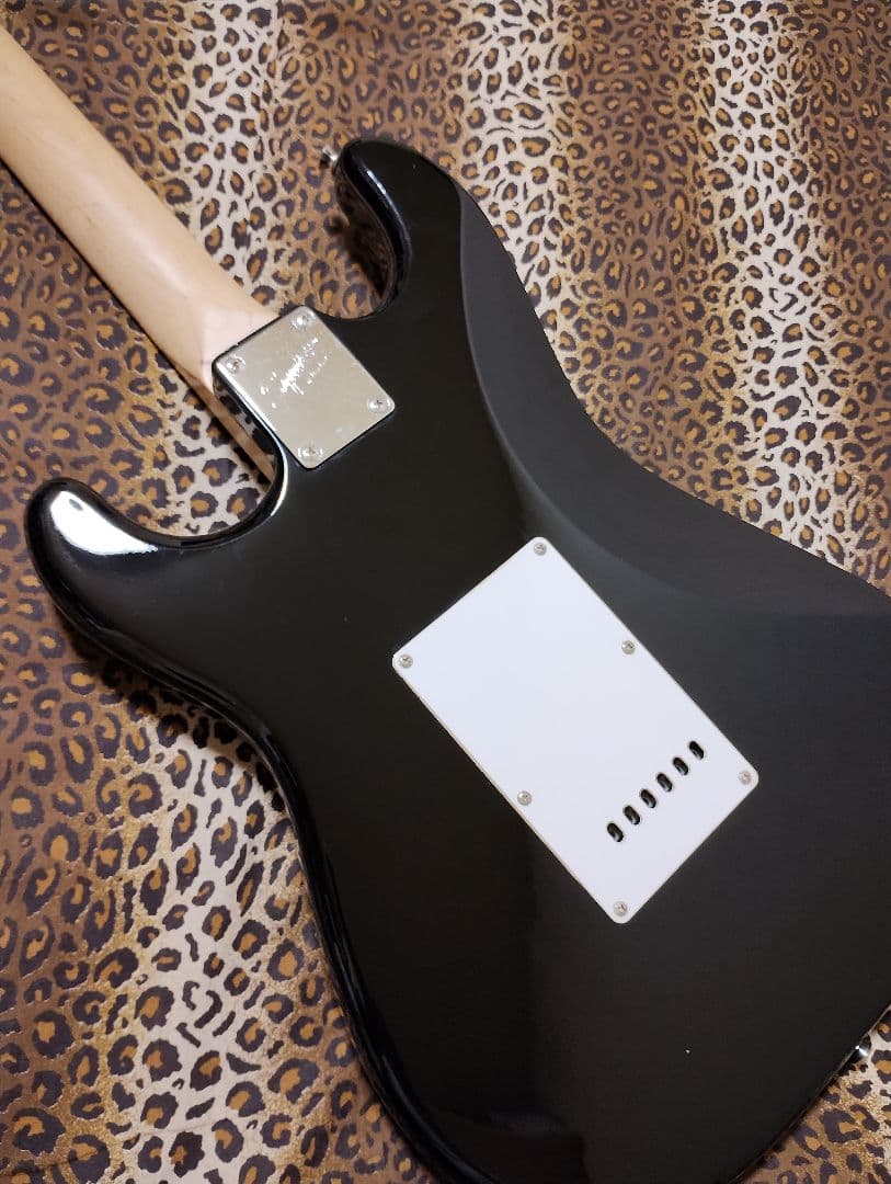 Squier by Fenderストラト/貼りメイプルラージヘッド/極美品