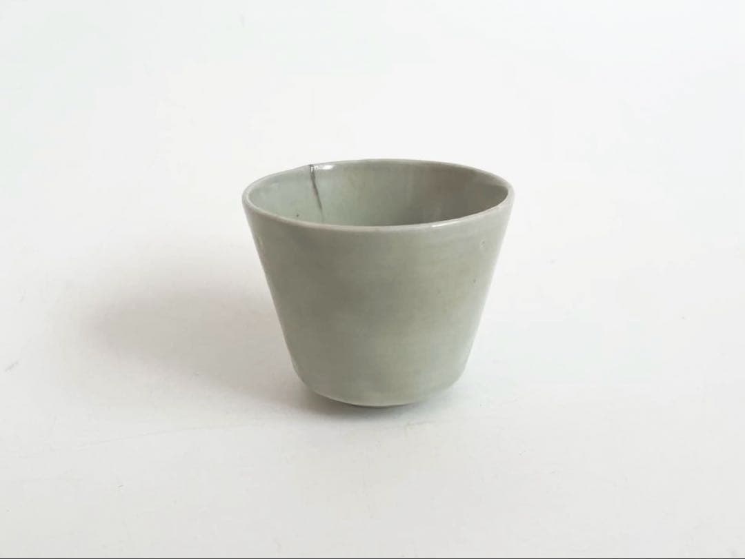 骨董　アンティーク　古伊万里　青磁　白磁　蕎麦猪口　高台付　直しあり