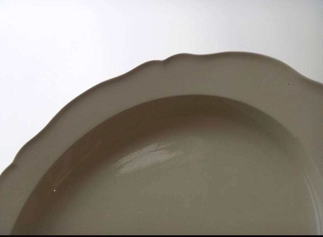 大きいサイズの初期ウェッジウッド　花リム皿 19世紀 ◆ アンティーク プレート