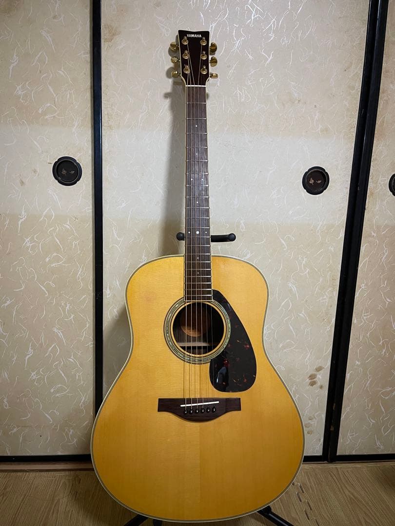 Yamaha LL6 ARE ピックアップ搭載モデル