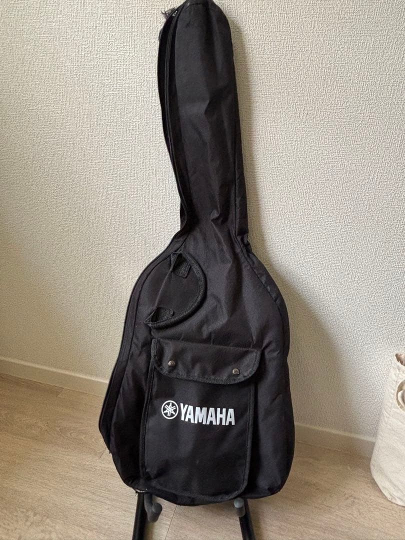 エレキギター 黄色・白　Squier ギターセット全部付き