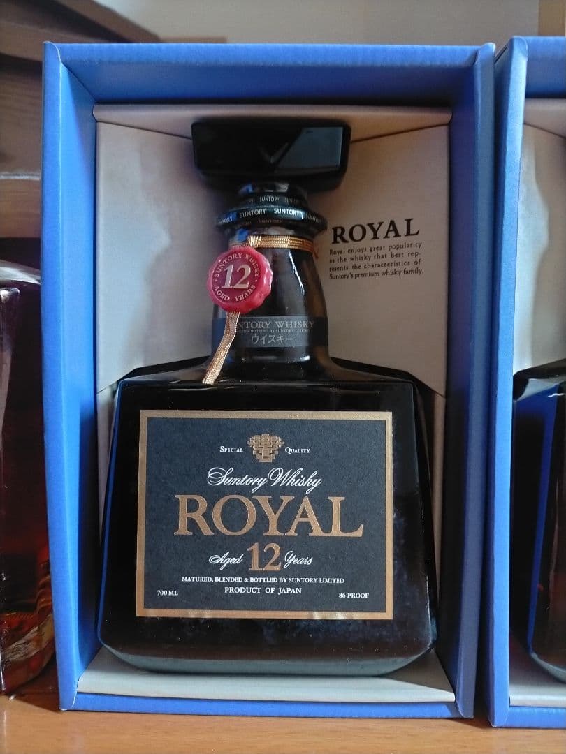 サントリー　ローヤル黒ラベル12年＆山崎15年モルト使用ボトル＋クレスト12年