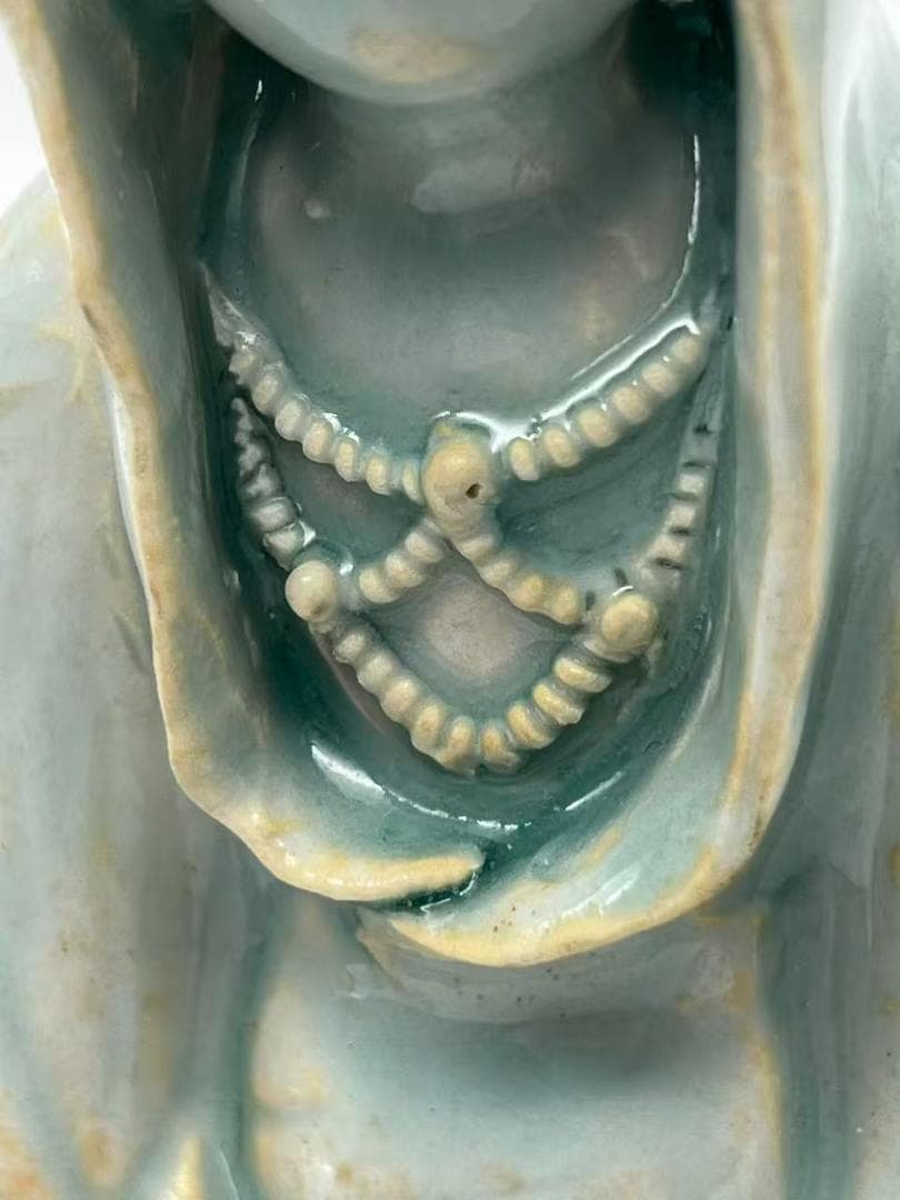 宋時代 青磁 影青観音座仏　時代物　【旧家蔵出し】　希少貴重(A-94)