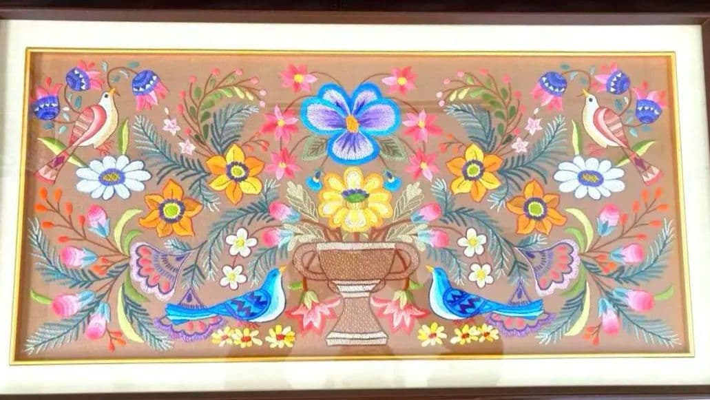 美品　戸塚刺繍　戸塚きく　初代作品　額　花　鳥　モダン