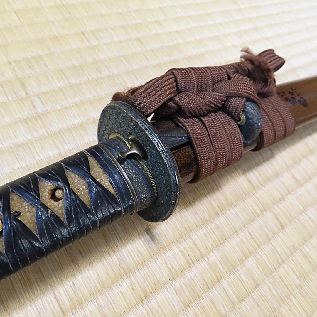 金地塗り鳳凰鞘脇差拵え（蒔絵・刀）