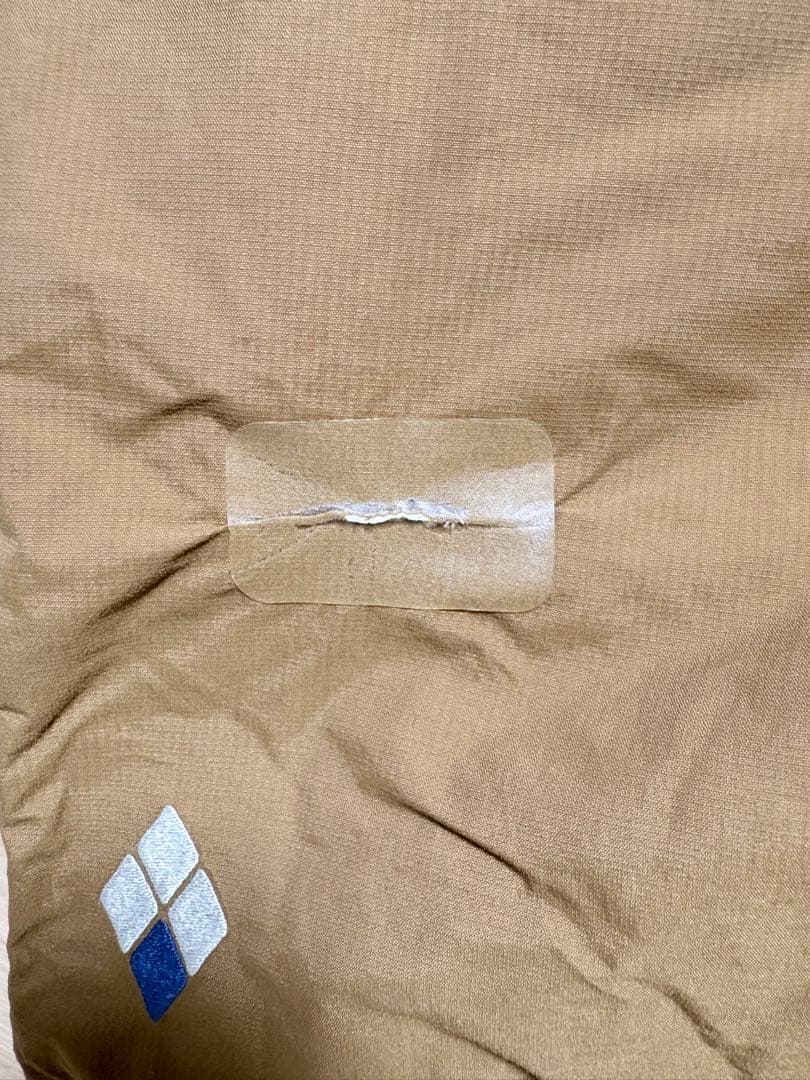 モンベル 　スーパーハイドロブリーズ インシュレーテッドビブ