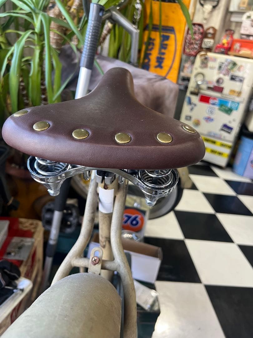 シーズン目前割引！Rainbow ビーチクルーザー 自転車