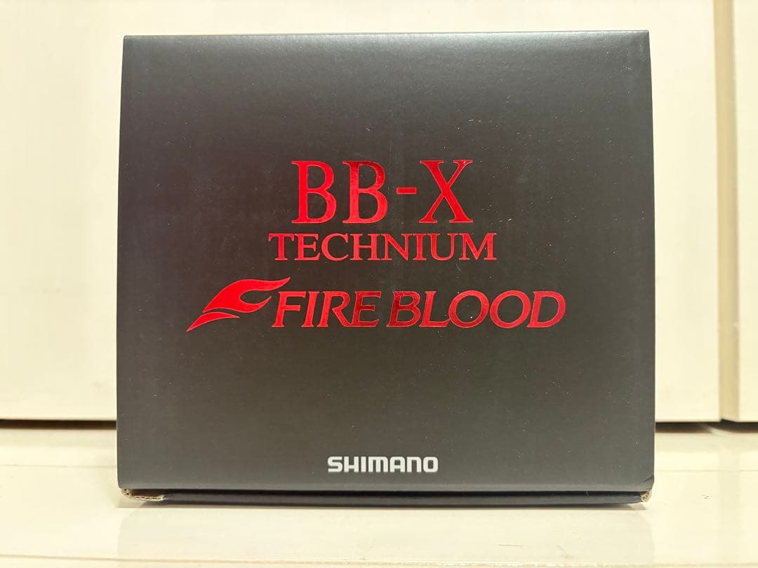 新品　シマノ 24 BB‑XテクニウムFB C3000DXG SR 右巻きリール